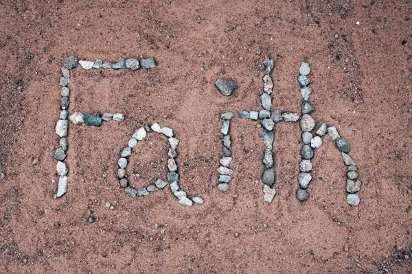 Mensagem de Bom Dia Espírita: 100 frases que Inspiram com Palavras de Luz e Esperança